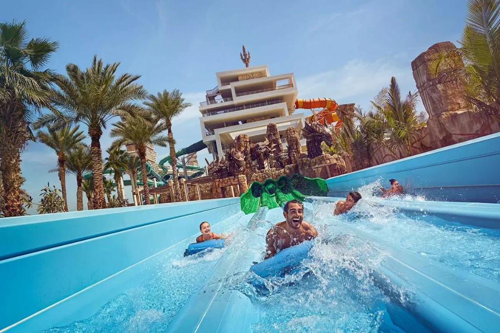 Aquaventure waterpark slides
