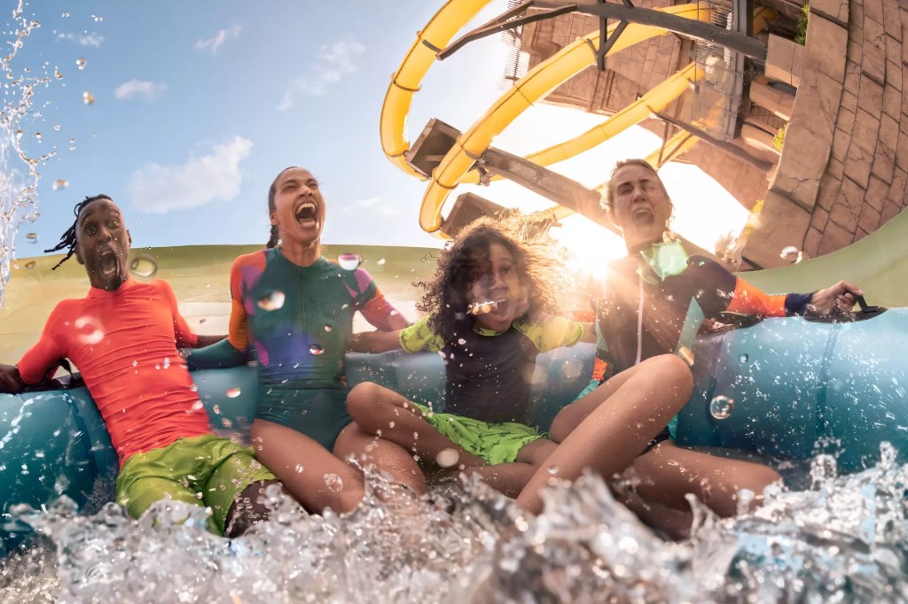 Guests enjoying Aquaventure World